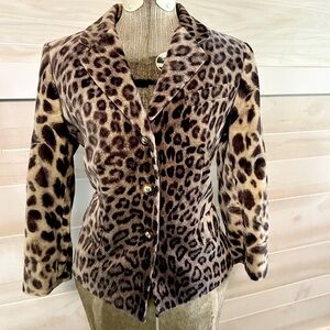 Beautiful Talbots Petites SZ 10 jacket